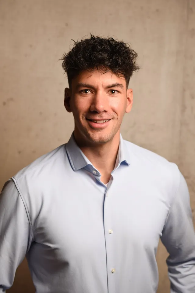 Portrait of Tim Hornig